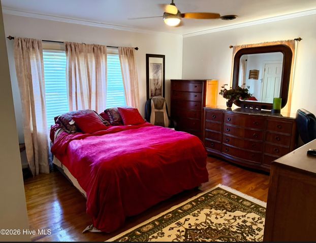 1210 Meadowood Drive, Kinston, NC 28501