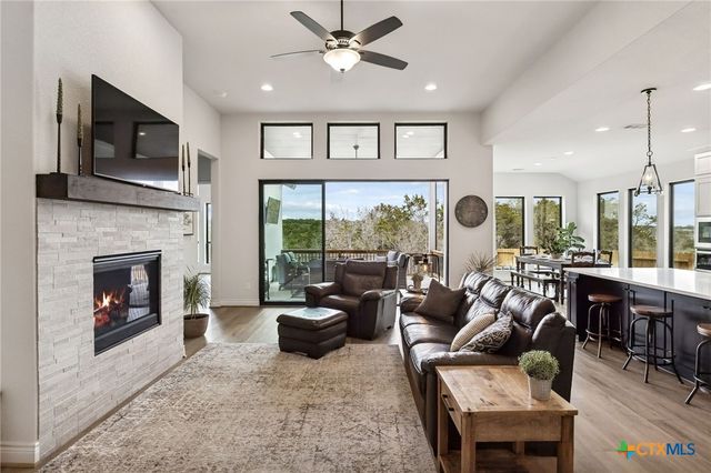 828 Teakmill Trail, San Marcos, TX 78666