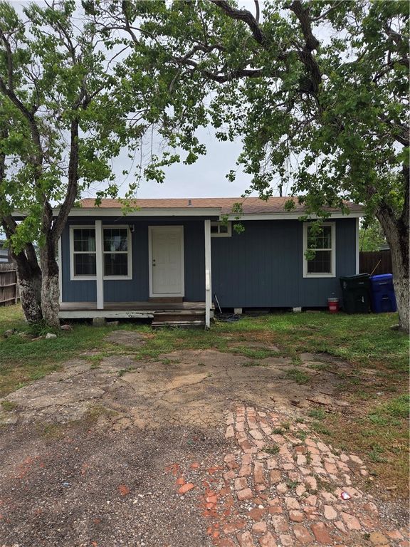 2532 Milo St, Corpus Christi, TX 78415