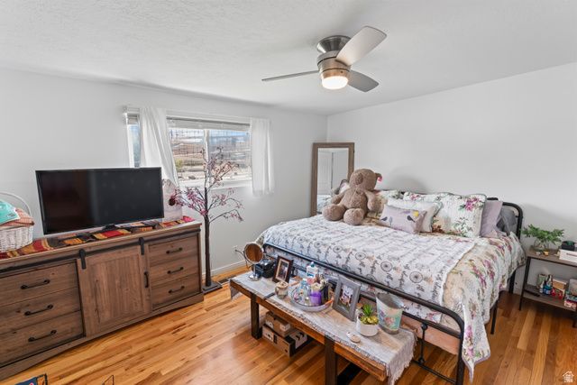 1678 W LELAND DR, West Jordan, UT 84084