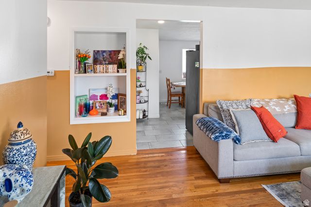 1678 W LELAND DR, West Jordan, UT 84084