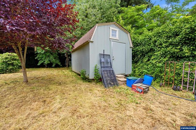 3355 Maywood Dr SE, Salem, OR 97302