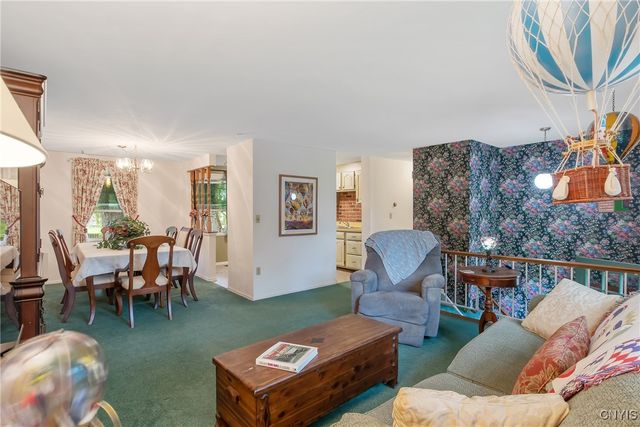 8273 Larkspur Drive, Clay, NY 13027