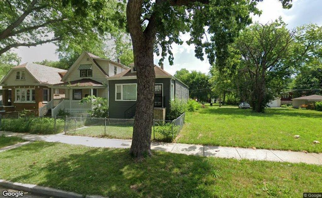 8539 S Aberdeen Street, Chicago, IL 60620