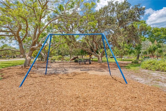 1067 ROSEDALE ROAD, Venice, FL 34293