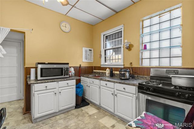 4640 Nebraska Avenue, St Louis, MO 63111