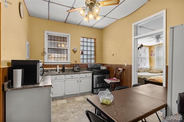 4640 Nebraska Avenue, St Louis, MO 63111