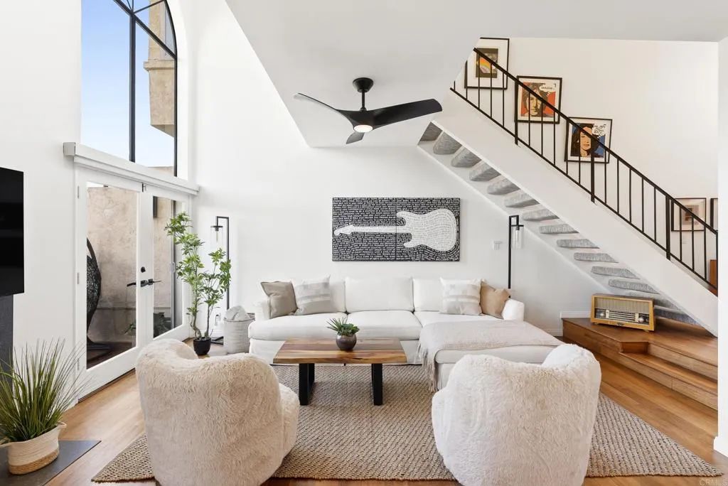 530 San Andres Drive, Solana Beach, CA 92075