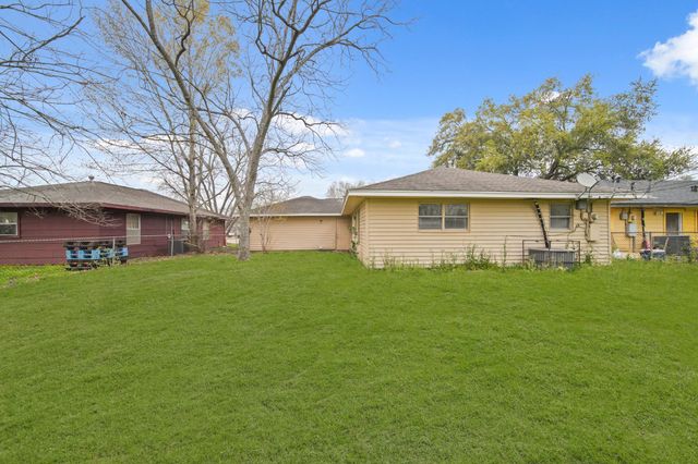 5639 Tiffany Drive, Houston, TX 77085