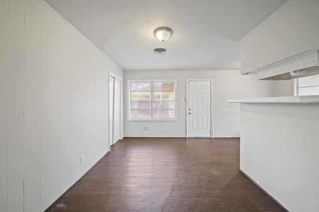 5639 Tiffany Drive, Houston, TX 77085