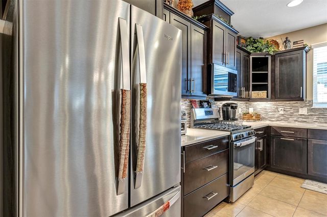 340 ALCOVE DRIVE, Groveland, FL 34736