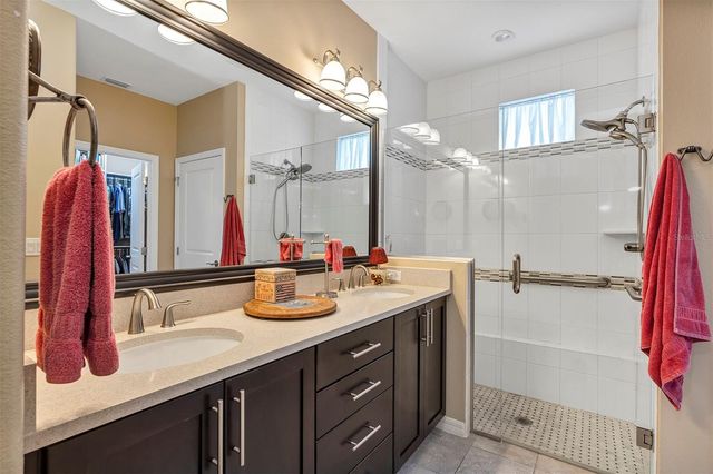 340 ALCOVE DRIVE, Groveland, FL 34736