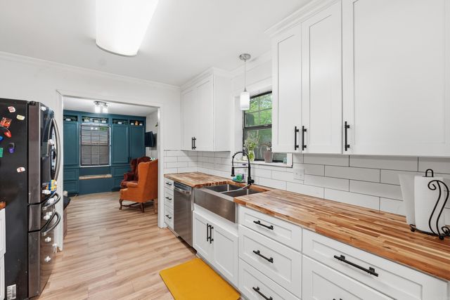 2013 Creekwood, Conway, AR 72032