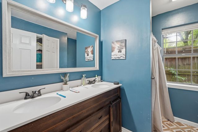 2013 Creekwood, Conway, AR 72032