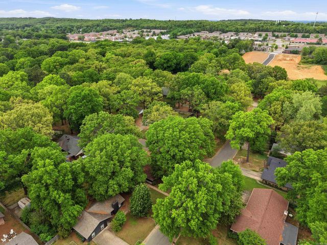 2013 Creekwood, Conway, AR 72032