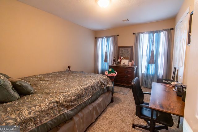 109 Laketrail Drive, Griffin, GA 30223