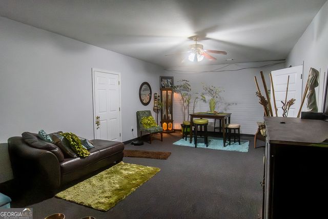 109 Laketrail Drive, Griffin, GA 30223