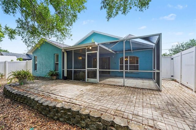 447 DIXIE HIGHWAY, Tarpon Springs, FL 34689