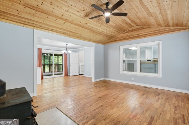 7741 Chatsworth Highway, Ellijay, GA 30540