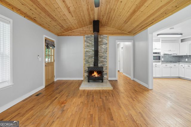 7741 Chatsworth Highway, Ellijay, GA 30540