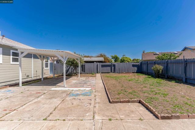 1331 Carlson Blvd, Richmond, CA 94804