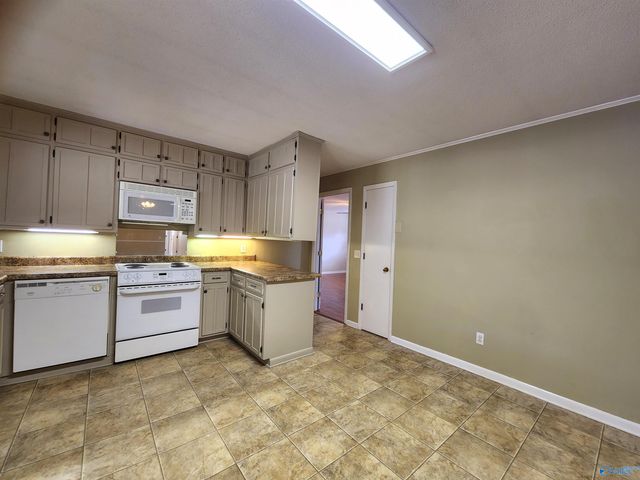 6107 Trailwood Drive, Huntsville, AL 35811