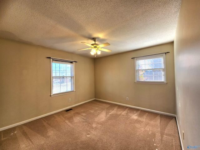 6107 Trailwood Drive, Huntsville, AL 35811