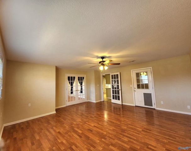 6107 Trailwood Drive, Huntsville, AL 35811