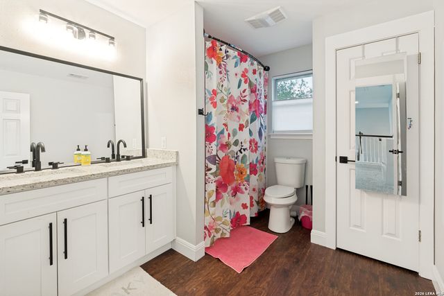 2817 Valencia Ln, Schertz, TX 78154