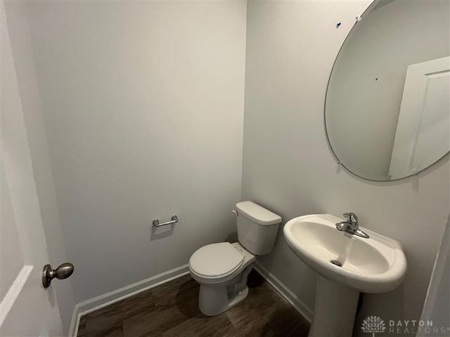 2027 Ivy Road, Clayton, OH 45315