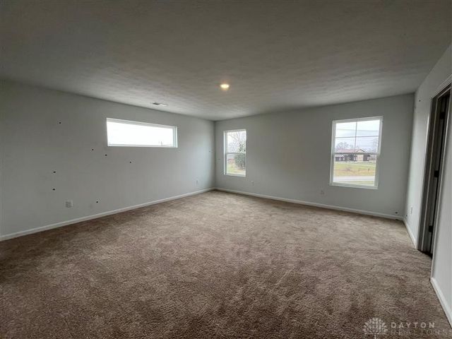 2027 Ivy Road, Clayton, OH 45315