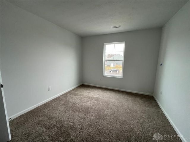 2027 Ivy Road, Clayton, OH 45315