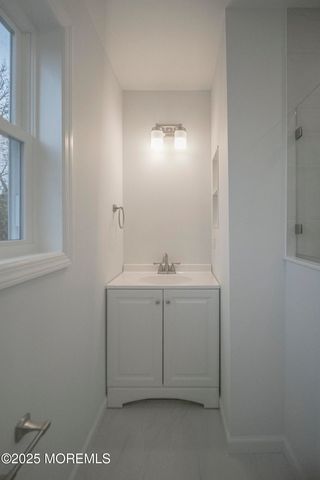 125 N Shore Road, Marmora, NJ 08223