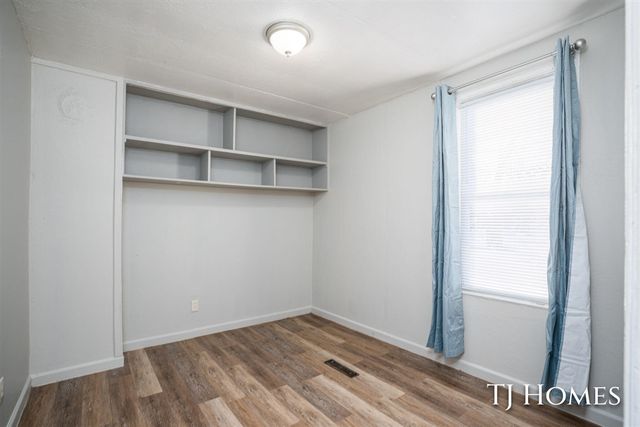 1651 Smith Street, Muskegon, MI 49442