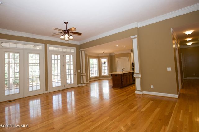 16 Montrose Court, Pinehurst, NC 28374