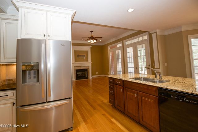 16 Montrose Court, Pinehurst, NC 28374