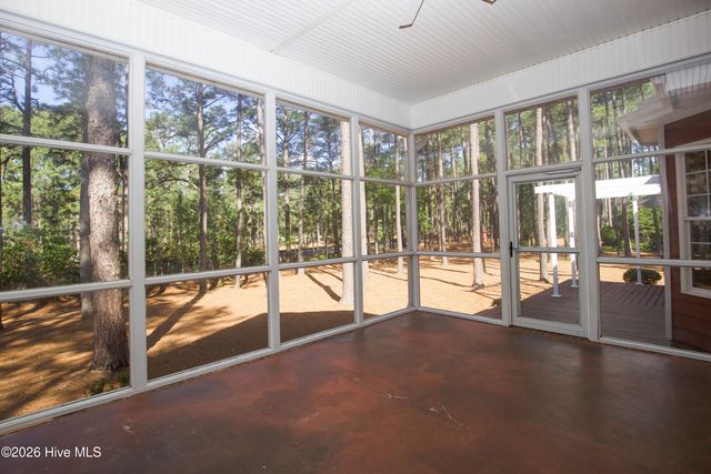 16 Montrose Court, Pinehurst, NC 28374