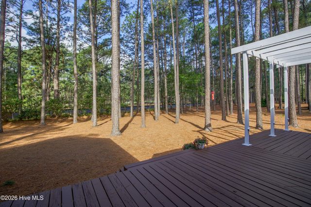 16 Montrose Court, Pinehurst, NC 28374