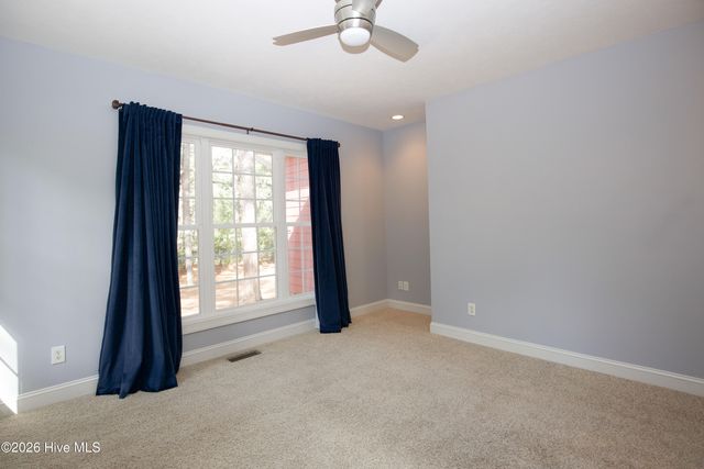 16 Montrose Court, Pinehurst, NC 28374