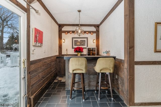 19 Lexington Road, Clinton Twp., NJ 08801