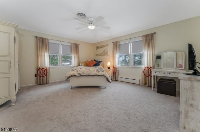 19 Lexington Road, Clinton Twp., NJ 08801