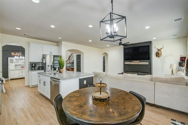 5312 Latigo Court, Alvin, TX 77511