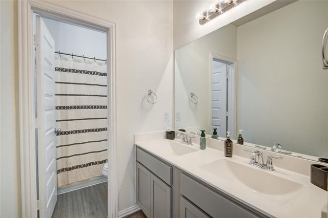 5312 Latigo Court, Alvin, TX 77511