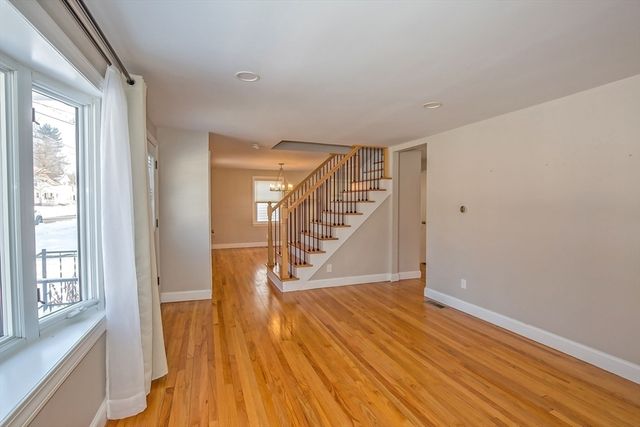 11 Nevins Ave, Longmeadow, MA 01106