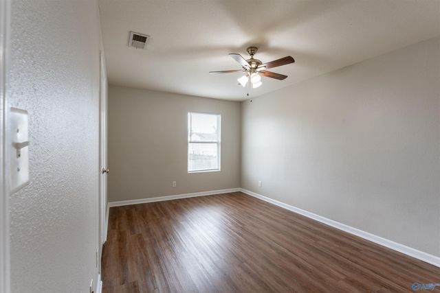 28208 Chasebrook Drive, Harvest, AL 35749