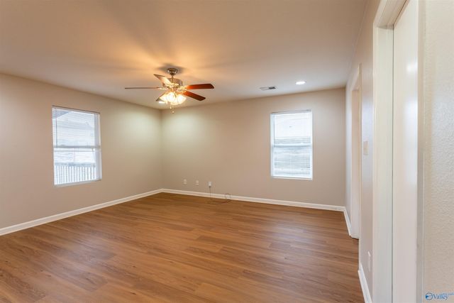 28208 Chasebrook Drive, Harvest, AL 35749