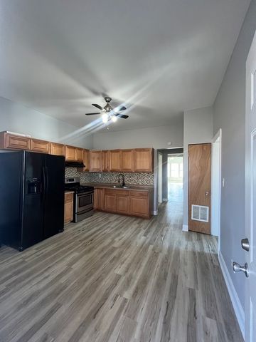 7349 S Evans Avenue 2, Chicago, IL 60619