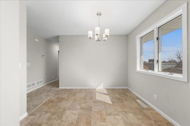 235 14th Avenue S, South Saint Paul, MN 55075