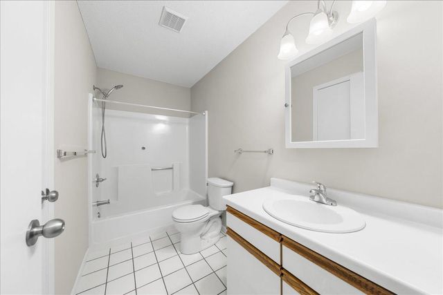 235 14th Avenue S, South Saint Paul, MN 55075