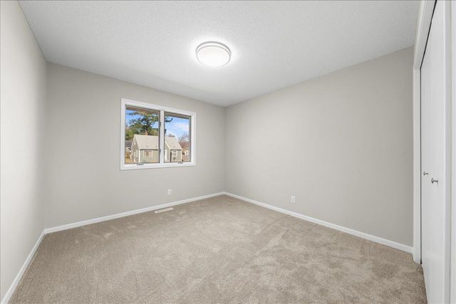 235 14th Avenue S, South Saint Paul, MN 55075